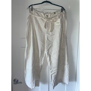 A.N.A wide leg cropped pants!